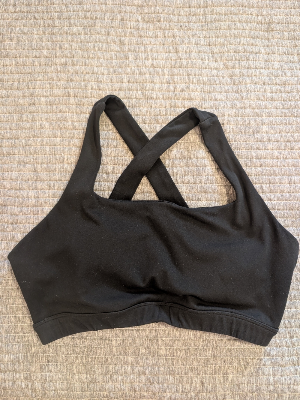 Senita Cross-Back Sports Bra - Medium